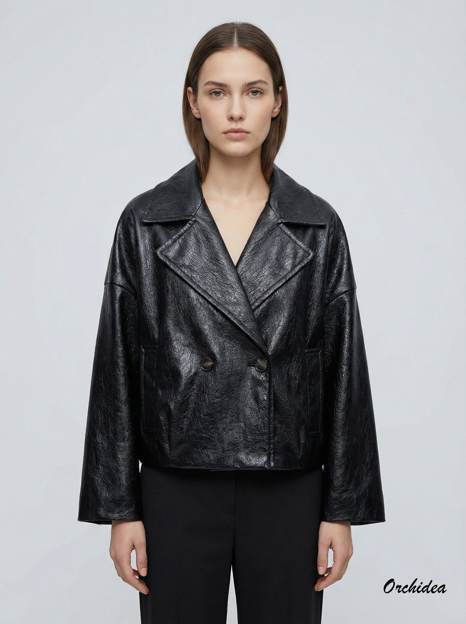 Černá bunda z imitace kůže s dvouřadým zapínáním