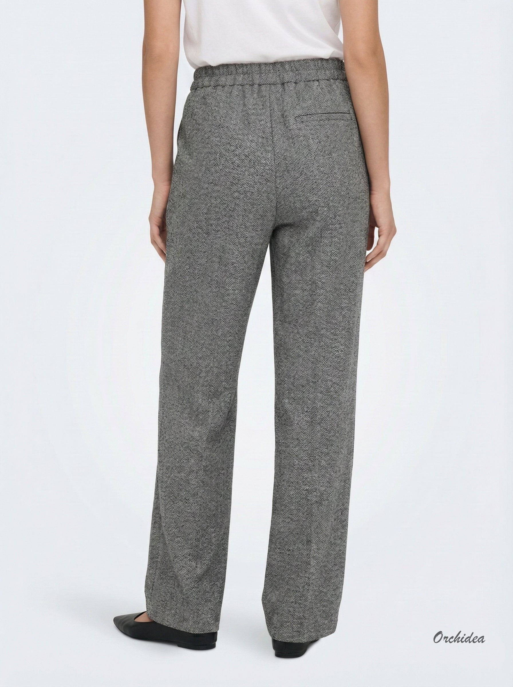 Šedé kalhoty se vzorem rybí kosti