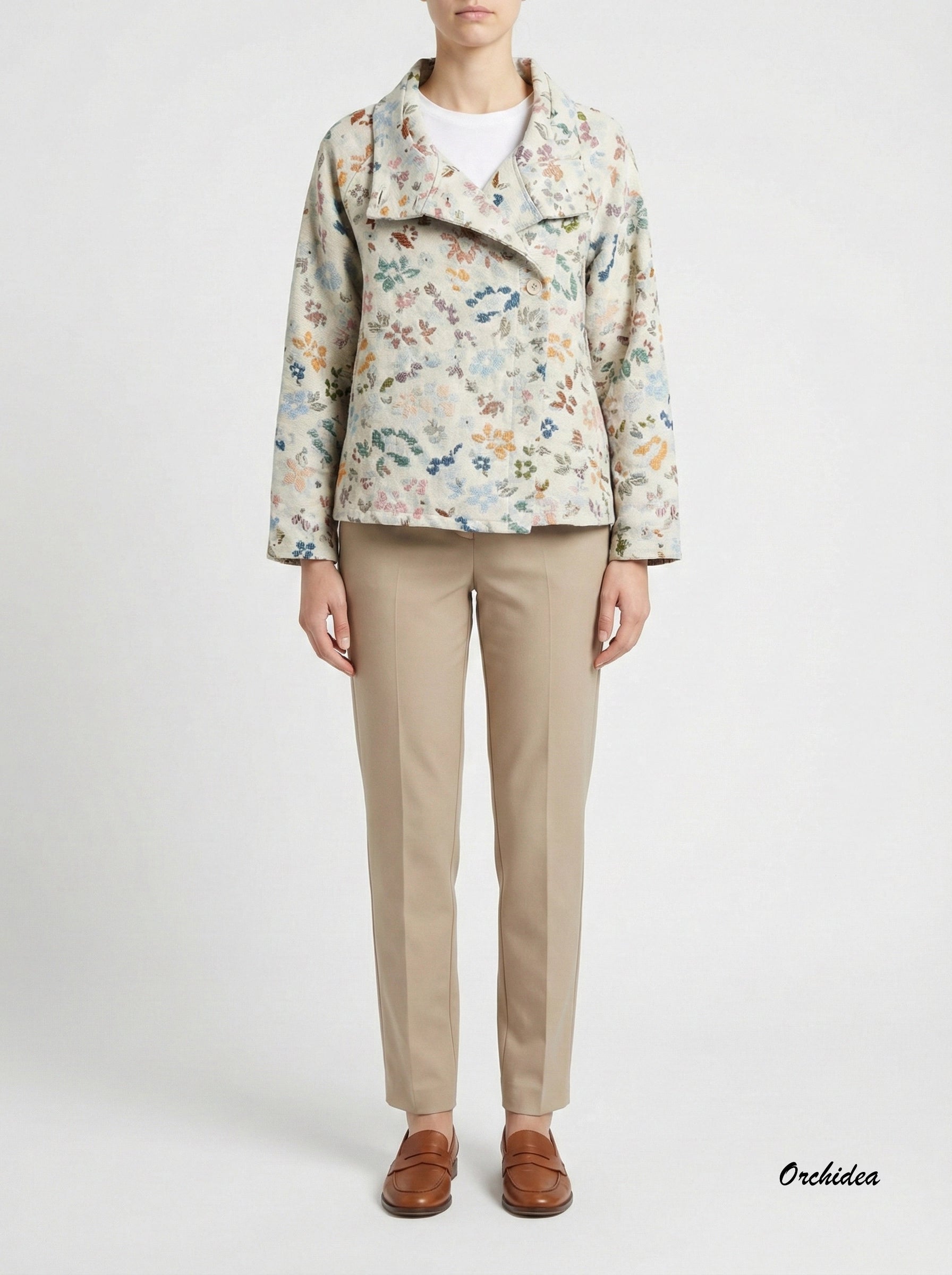 Gobelínové sako s efektem výšivky