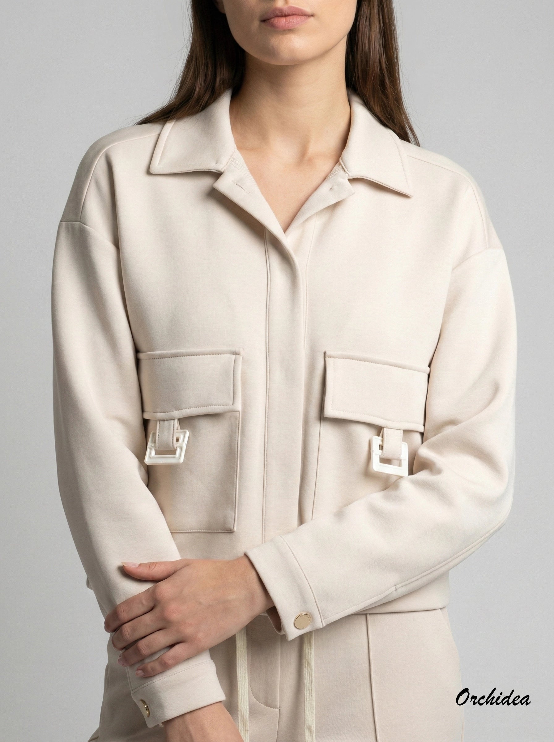 Bunda z hladké mikinoviny s ozdobnými detaily - Bílá