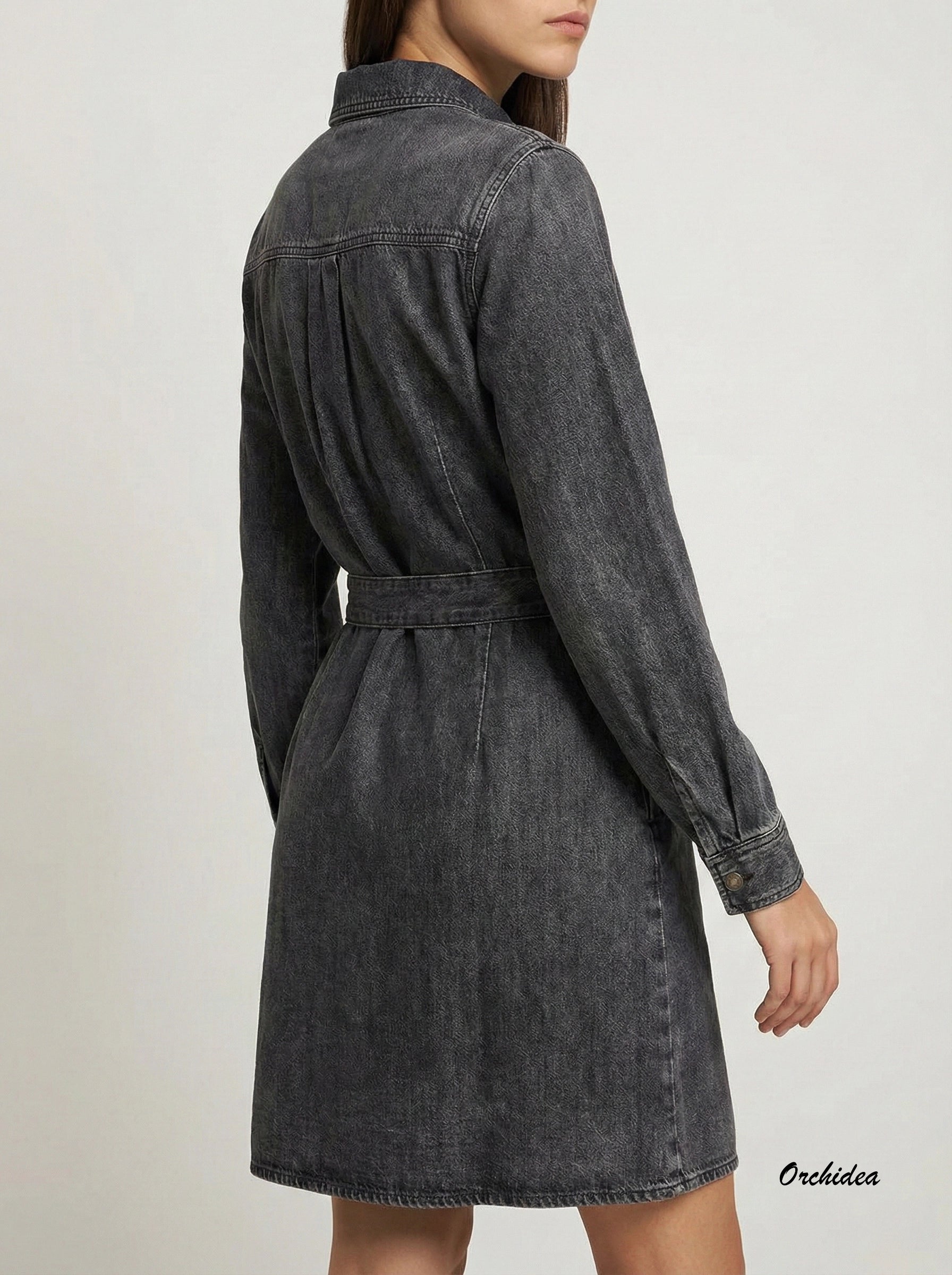 Tmavě šedé denimové košilové šaty s vázáním