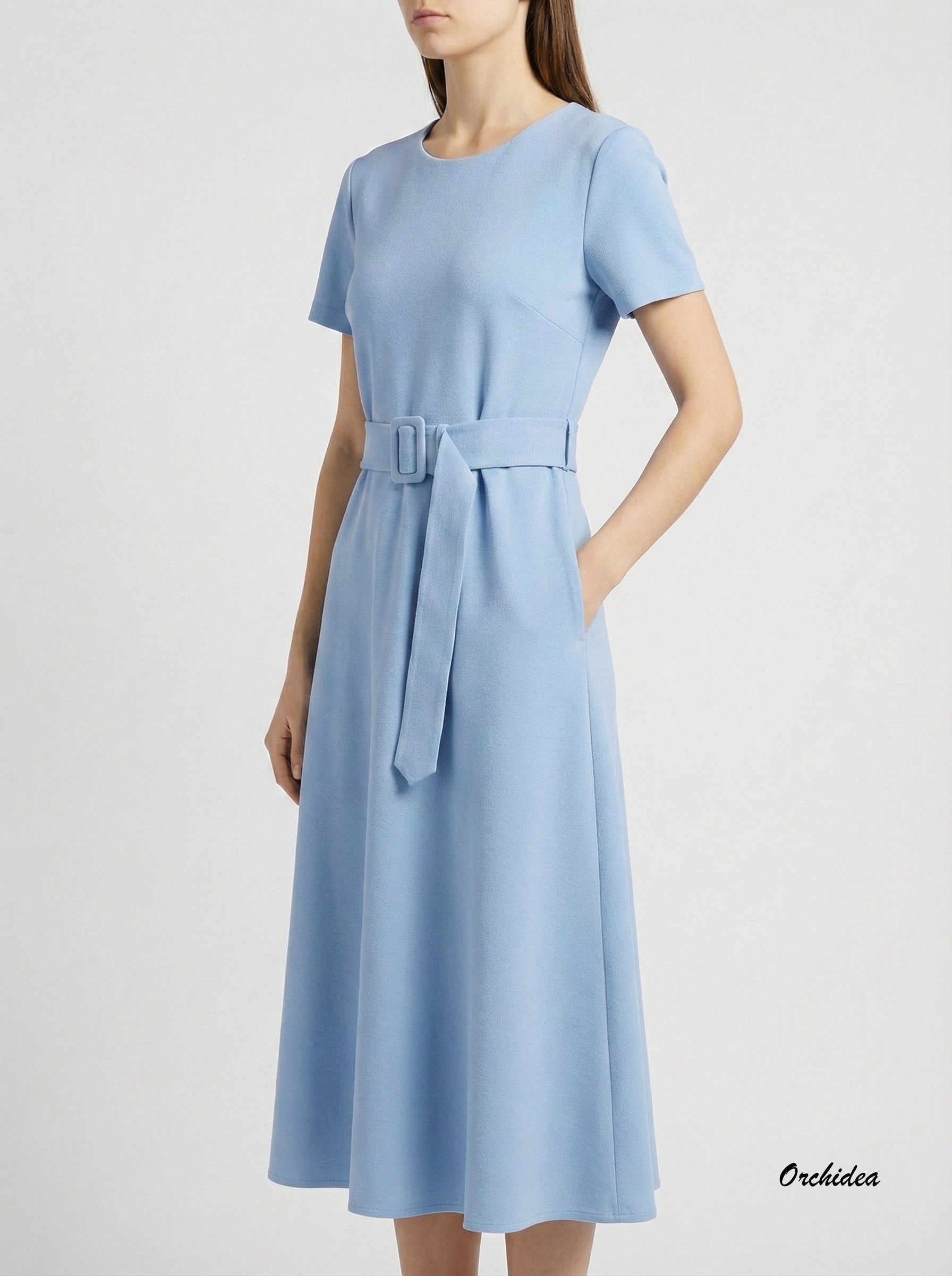 Elegantní midi šaty s páskem – Černá, Béžová a Nebeská modrá