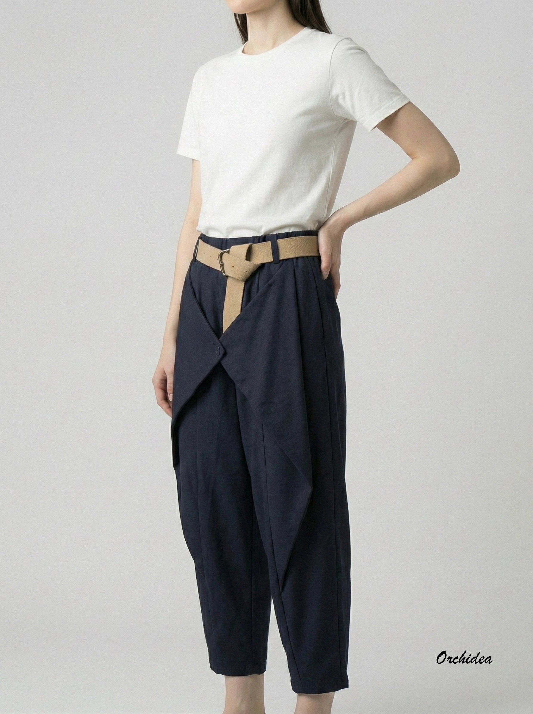 Designové kalhoty s originálním překřížením a páskem