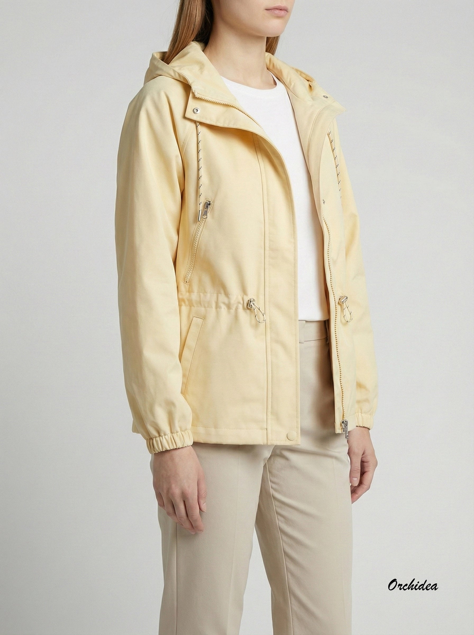 Lehká jarní parka s kapucí a stahováním