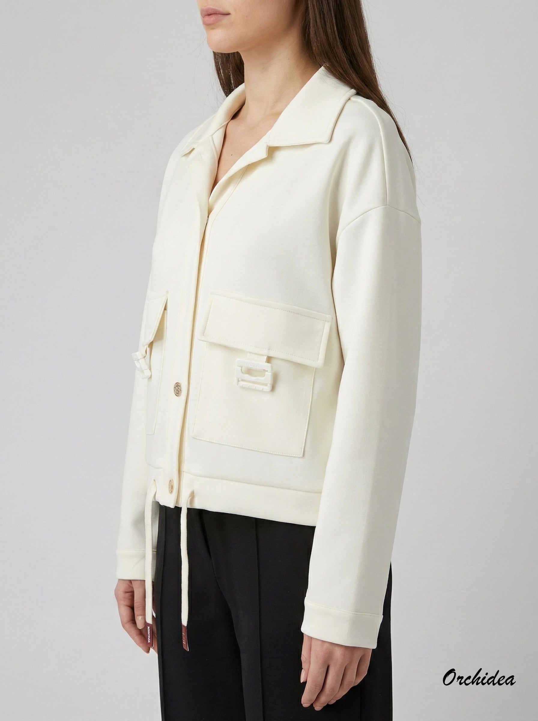 Bunda z hladké mikinoviny s ozdobnými detaily - Bílá